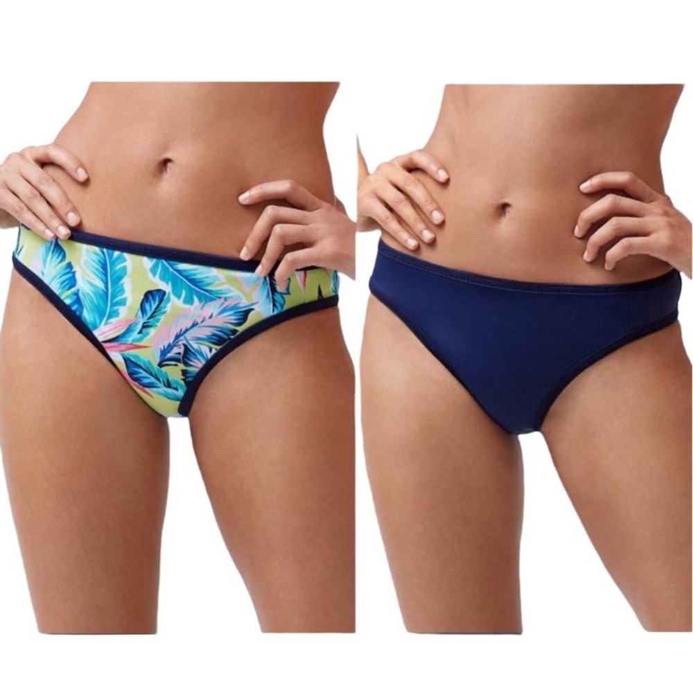 Tommy Bahama Active Palms Paradise Reversible Hipster Bikini Bottom in Limeade